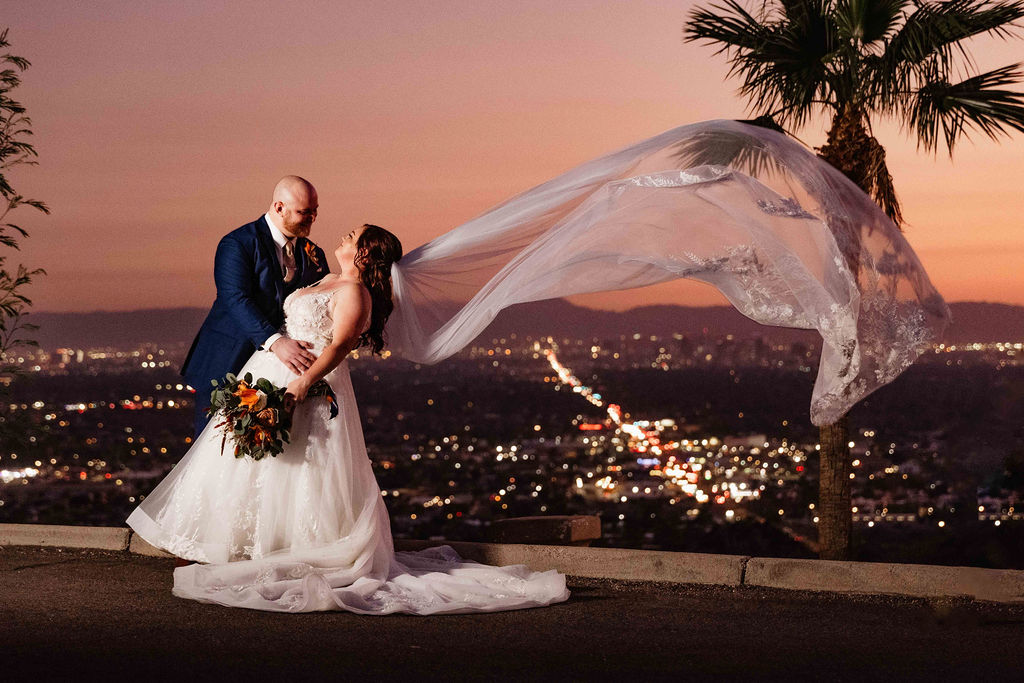 Laura & Dylan’s Phoenix Wedding: Chic Celebration at Different Pointe of View